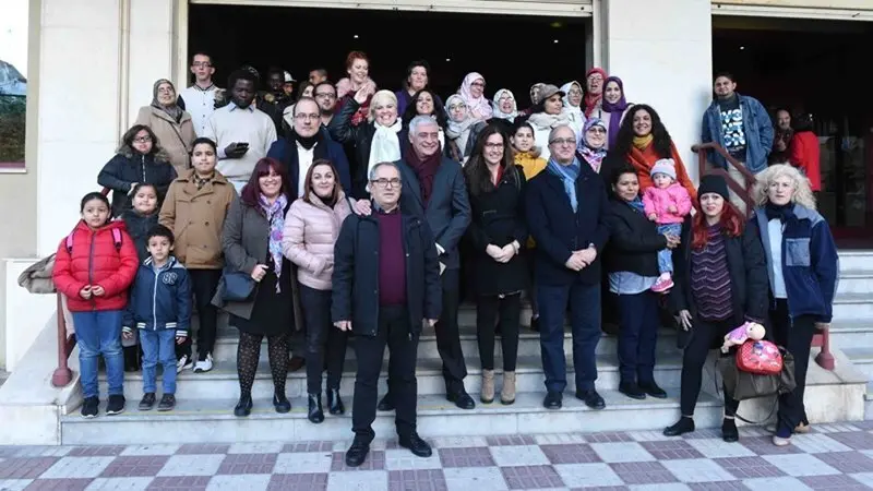 CLAUSURA DE UN BARRIO DE TODOS