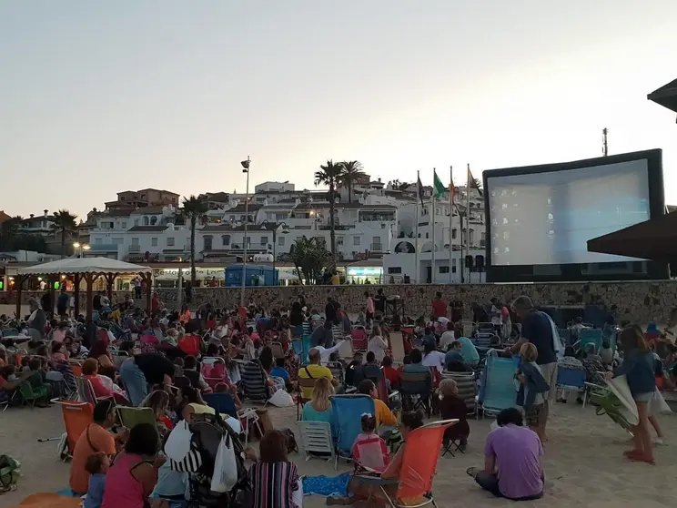 Cine de Verano en Getares