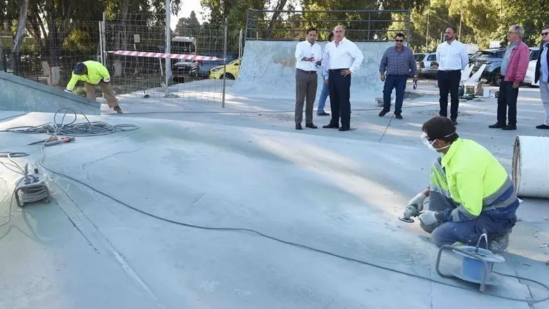 Obras de reparaci&oacute;n en el skate park