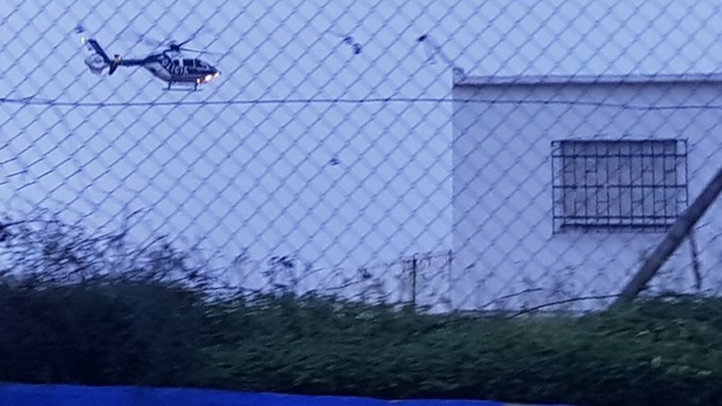 Helicóptero de la Policía Nacional sobrevolando el Cobre