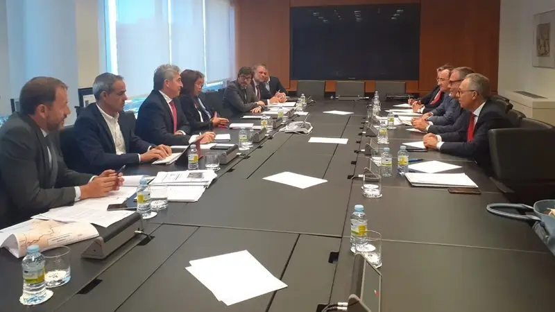 Reuni&oacute;n en Madrid con responsables de Adif