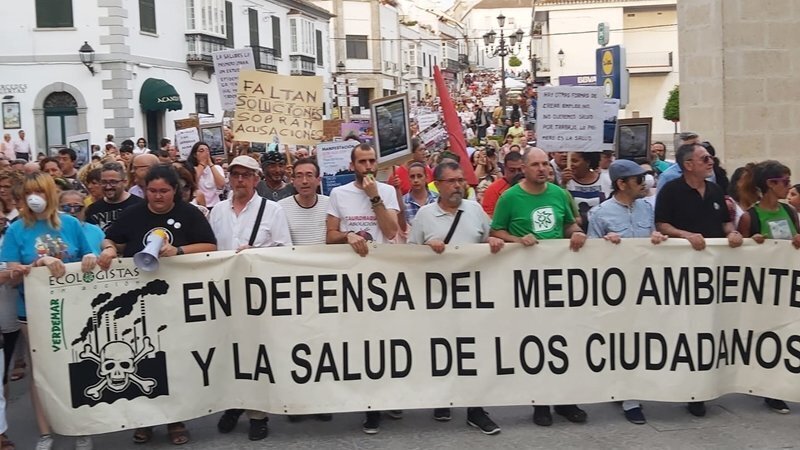 Imagen de una protesta medioambiental en San Roque