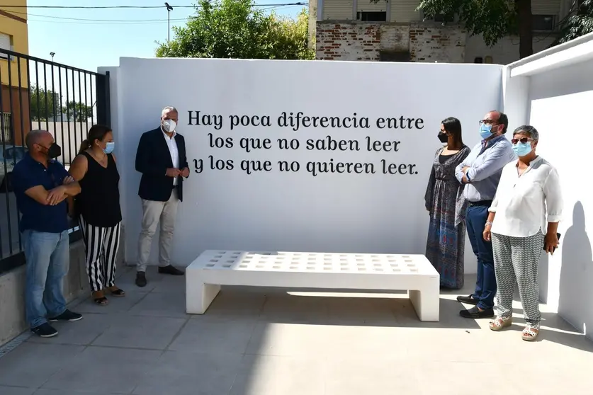 visita nueva biblioteca puente