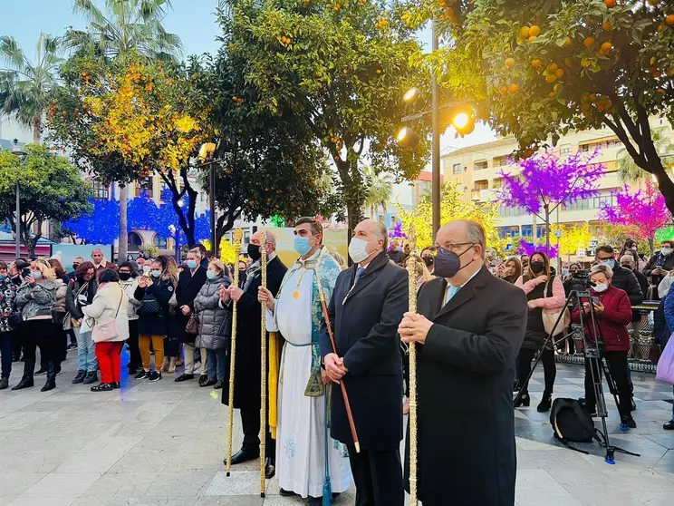 El alcalde, Jos&eacute; Ignacio Landaluce, encabez&oacute; la representaci&oacute;n municipal en la procesi&oacute;n.