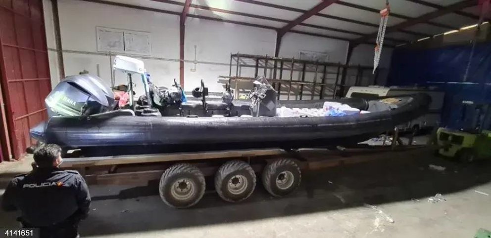 embarcación usada para el narcotráfico