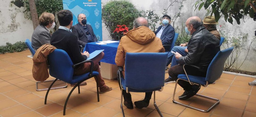 Reunión de Landaluce con la plataforma de colectores