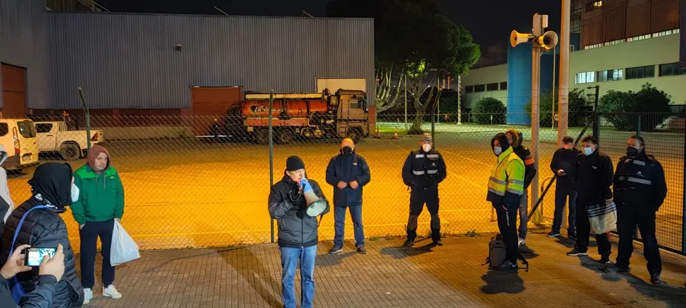 UGT con trabajadores de Nervi&oacute;n en Los Barrios