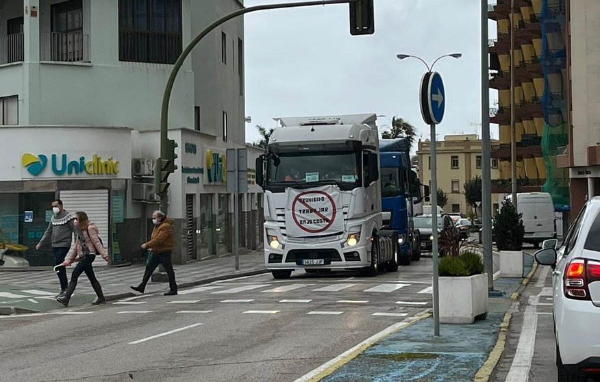 Camiones a su paso por Algeciras