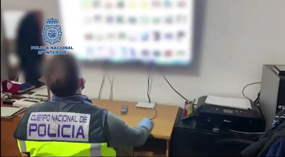 Intervenci&oacute;n del material pedofilo