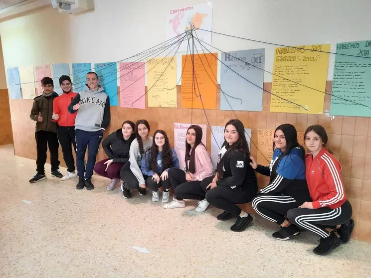 Los alumnos, junto al trabajo