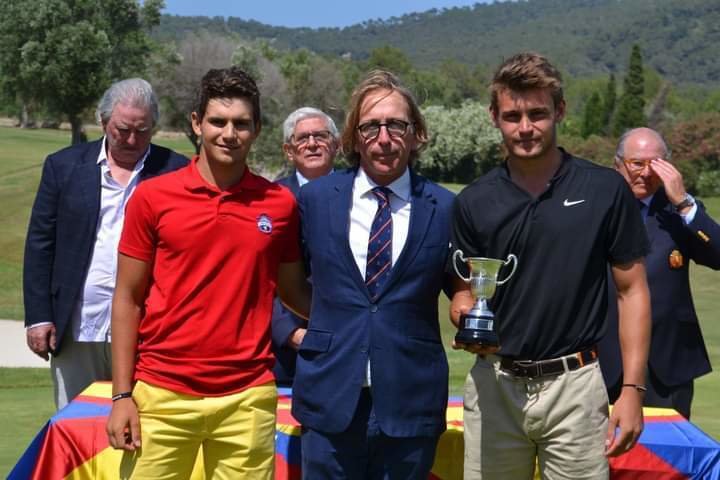 El golfista de La Cañada, en la entrega de premios