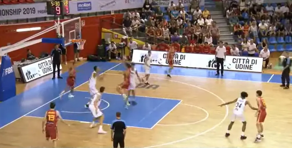 Espa&ntilde;a sub-17, durante un partido