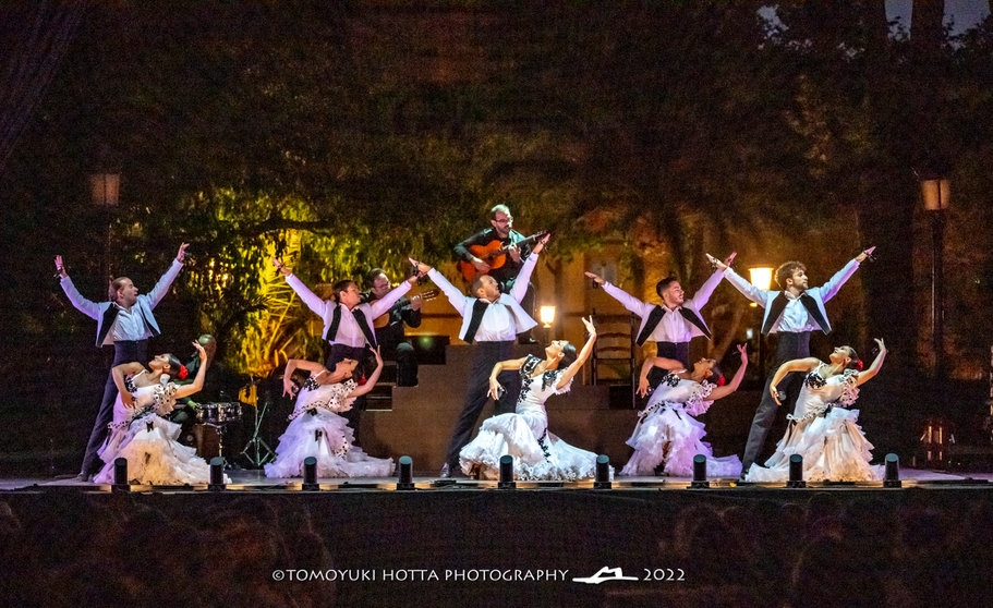 Ballet Flamenco de Andalucía/ Tomoyuki Hotta