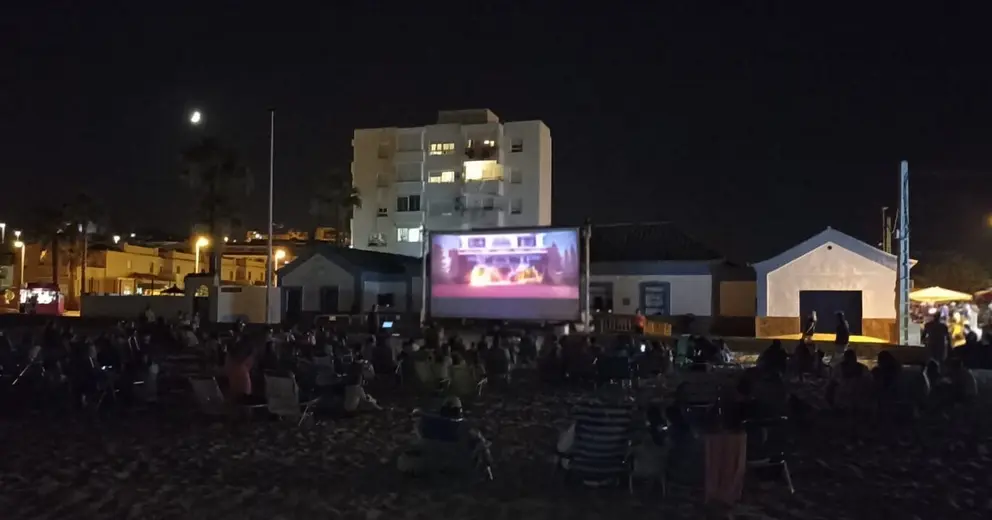 Cine de verano en El Rinconcillo