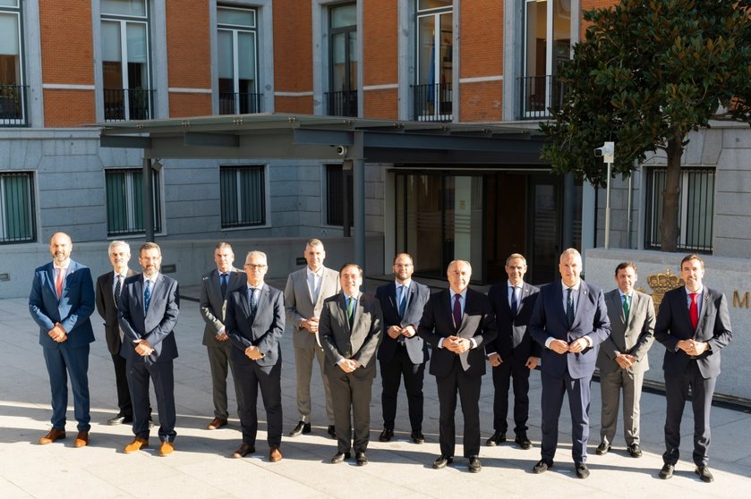 Reunión de Albares con los alcaldes de la comarca
