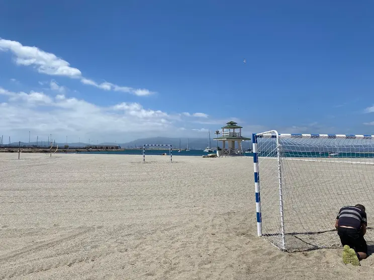 Pista balonmano playa Poniente