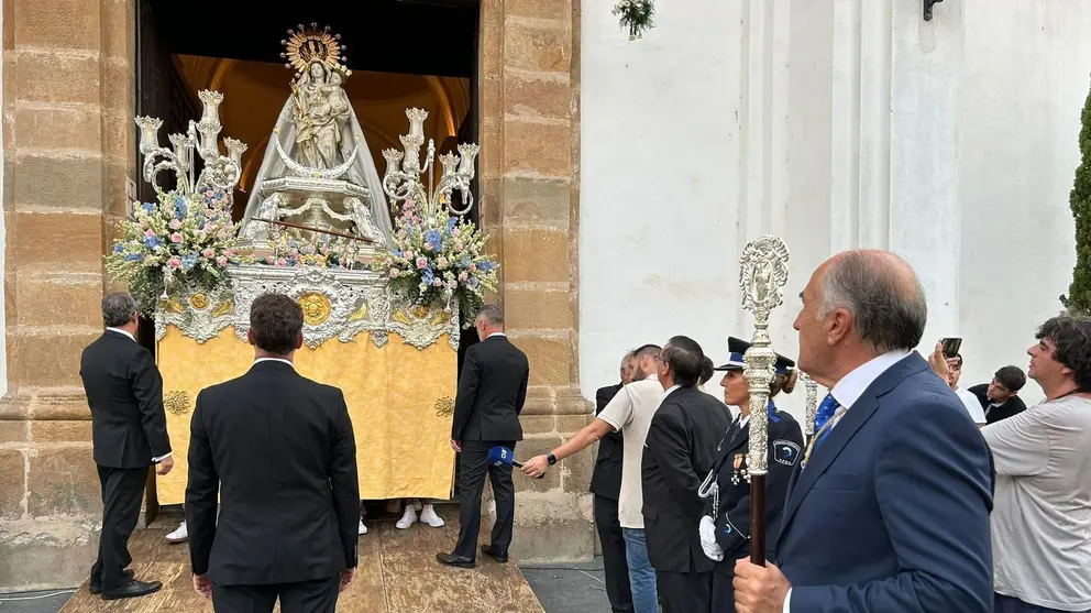 Salida de la Patrona de Algeciras de su templo