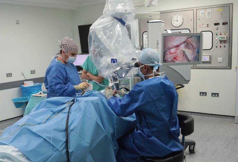 Primera operación de implante coclear de la GHA en Gibraltar