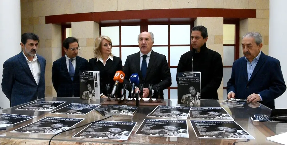 Presentaci&oacute;n de la Palma de Plata