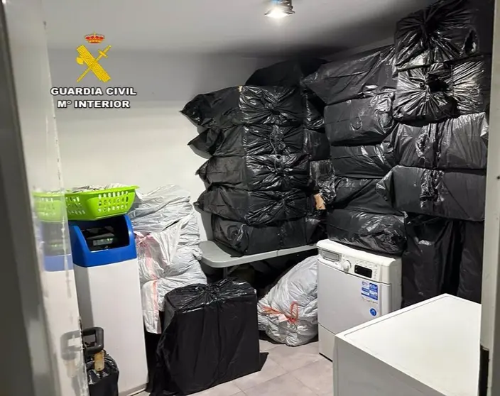 Tabaco de contrabando intervenido. - GUARDIA CIVIL