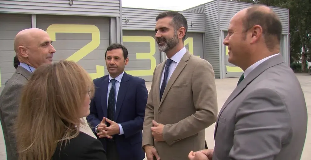 Visita del consejero a Cepsa
