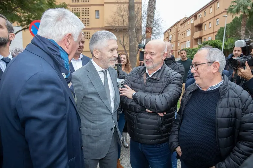 Visita de Grande Marlaska a la barriada de Los Toreros