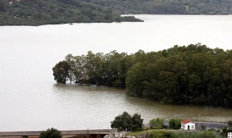 Embalse de Guadarranque