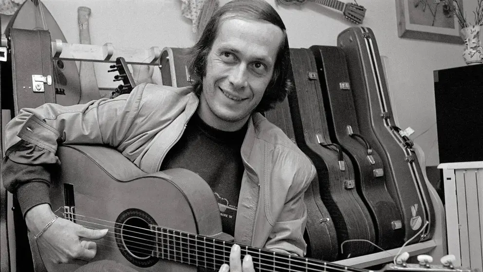 Paco de Luc&iacute;a