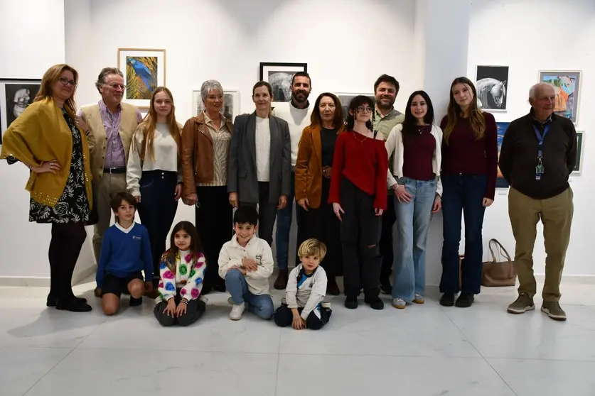 Alumnos del taller que han realizado las obras
