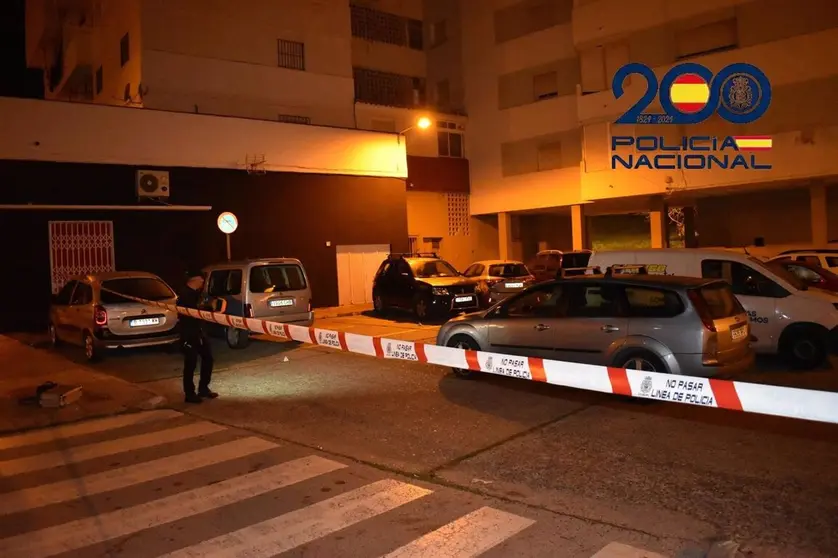Cord&oacute;n policial en la barriada del Saladillo en Algeciras tras producirse un tiroteo. - POLIC&Iacute;A NACIONAL - Archiv