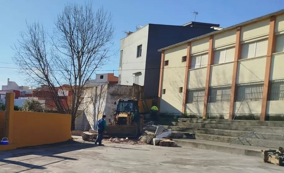 Demolici&oacute;n del muro