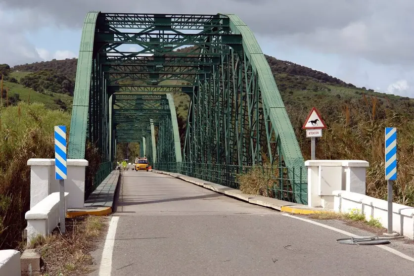 Puente de Hierro en San Roque. - AYUNTAMIENTO DE SAN ROQUE
