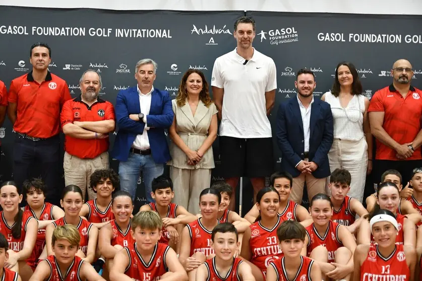 Pau Gasol con el CD Centurias