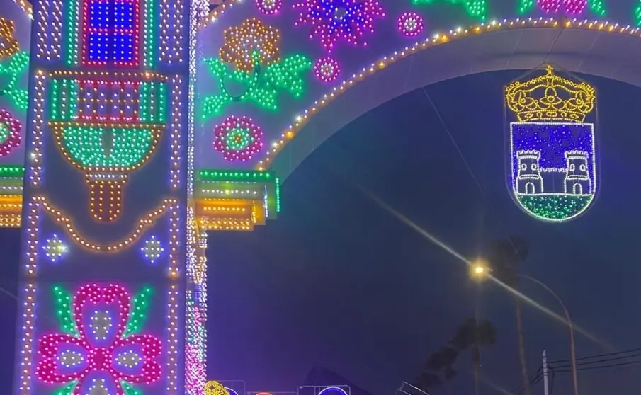 Alumbrado de la feria de La L&iacute;nea.