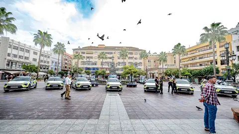 Nuevos veh&iacute;culos Polic&iacute;a Local. Foto Tomoyuki Hotta