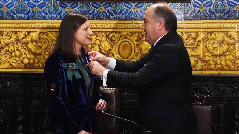1-RECEPCION A LA ALCALDESA DE SAN FERNANDO, PATRICIA CAVADA, POR PARTE DEL ALCALDE, JOSE IGNACIO LANDALUCE