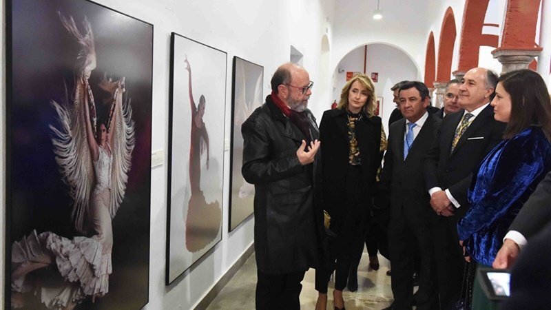 2-RECEPCION A LA ALCALDESA DE SAN FERNANDO, PATRICIA CAVADA, POR PARTE DEL ALCALDE, JOSE IGNACIO LANDALUCE