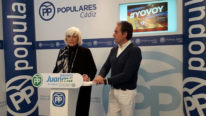 Teófila Martínez y Antonio Saldaña en rueda de prensa